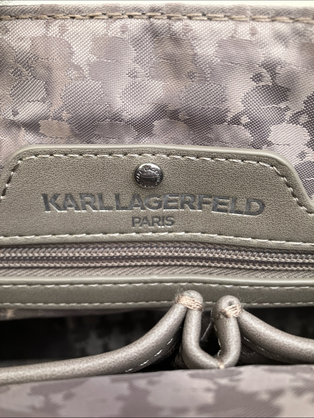NWOT Karl Lagerfeld Paris Graffiti Logo Explosion Tote - Picture 9 of 10